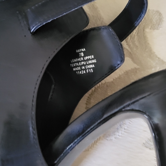 Ralph Lauren Leather Women's Shoes - Picture 12 of 12